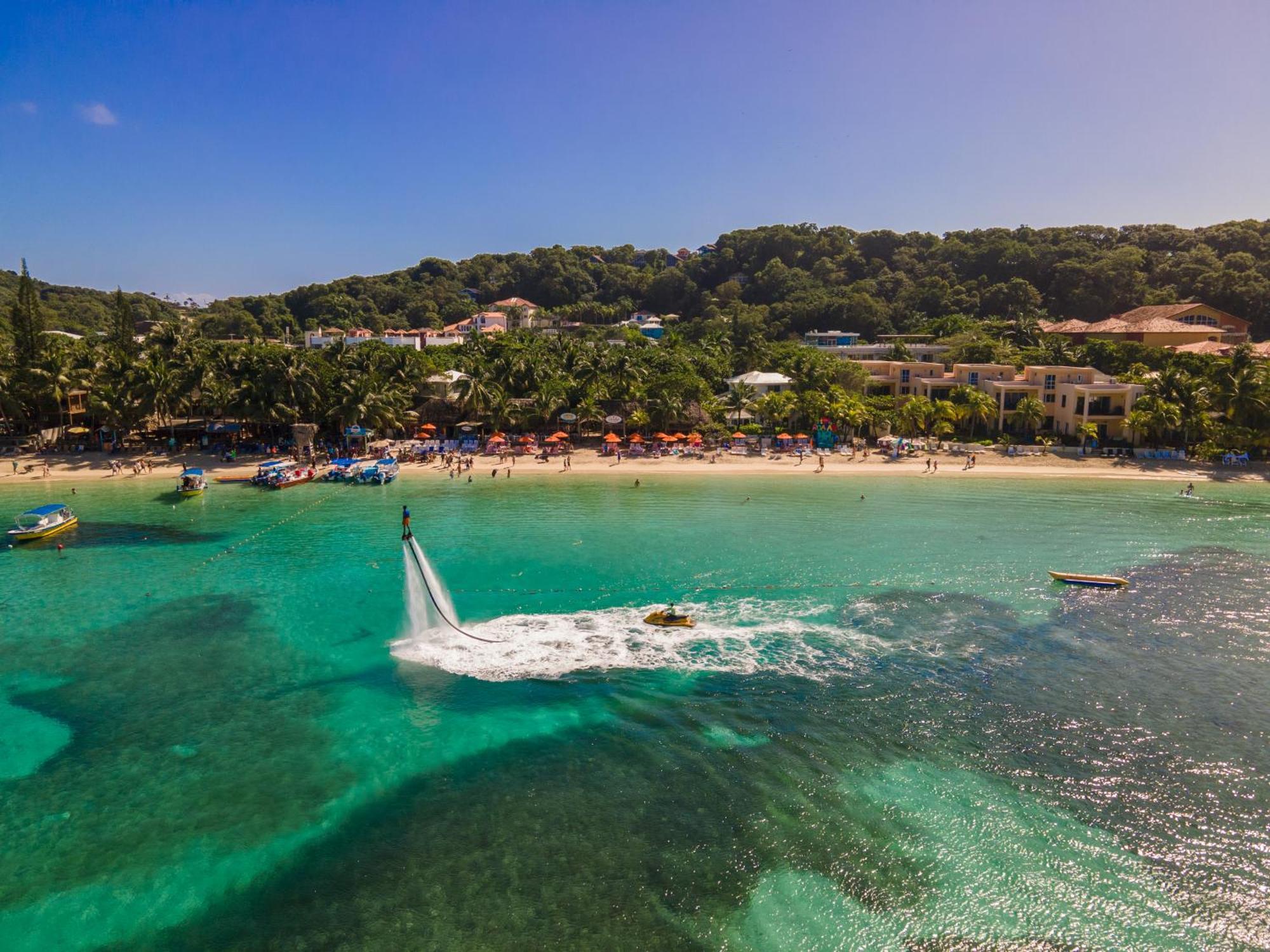 Paradise Beach Hotel & Resort West Bay Exteriér fotografie